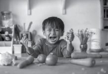 ক্ষুধা লাগলে মেজাজ কেন খারাপ হয়?